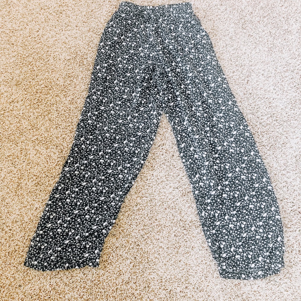 Brandy Melville floral wide leg pants high rise